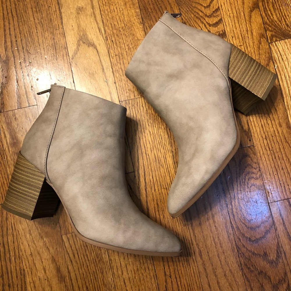Booties 🔥
